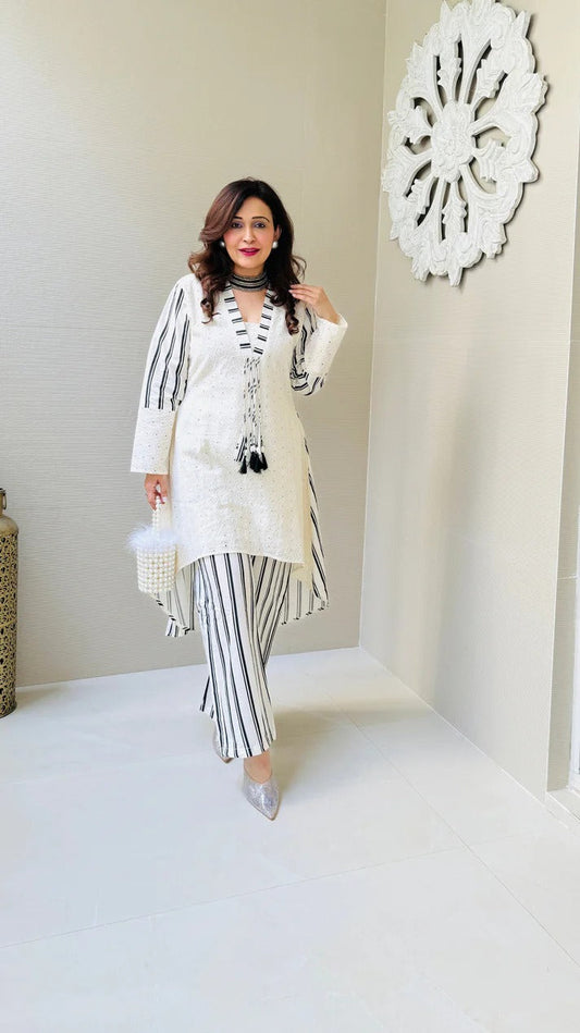 Vidhi celestial cut work cordset for women.