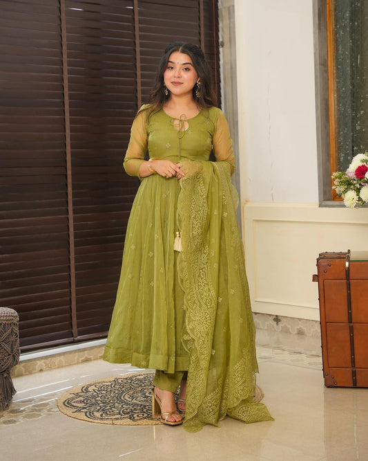 Hailey organza suit set