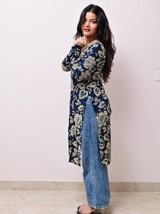 Minu Cotton printed slit cut kurti.