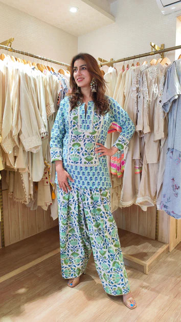 Mishwa floral print farshi salwar set.