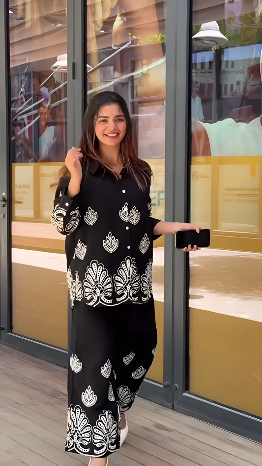 Hina Cottan Embroidert Work Cord Set For Women