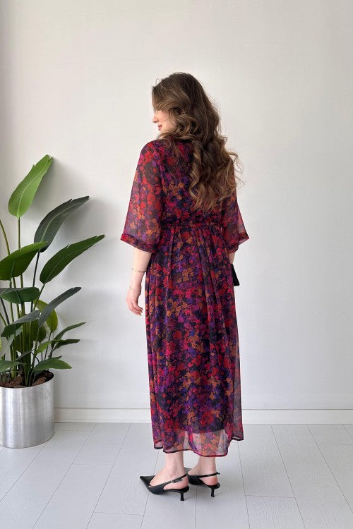 Safar floral print maxi dress witj perfect waist belt.